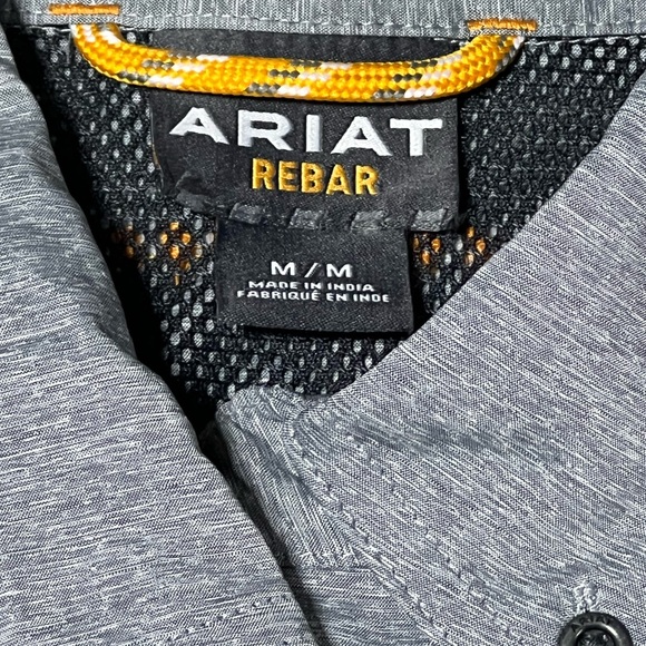 Ariat Rebar light weight Tshirt NWT - Picture 6 of 8